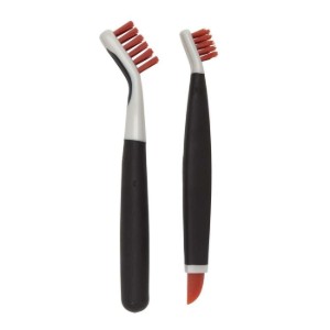 Комплект от 2 четки за почистване, пластмасови, "Good Grips" - OXO