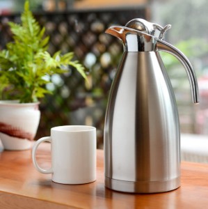 Термоизолационна кана "Pioneer", 2 L, неръждаема стомана - Grunwerg