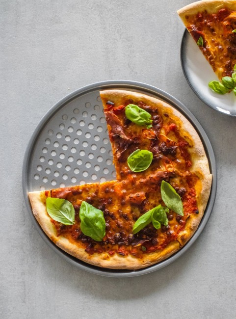 Кръгла тава за пица, 33 см, стомана – произведена от Kitchen Craft