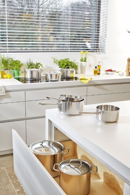 Тенджера за готвене с капак, 30 см/16 л, неръждаема стомана, "Apollo" - Demeyere