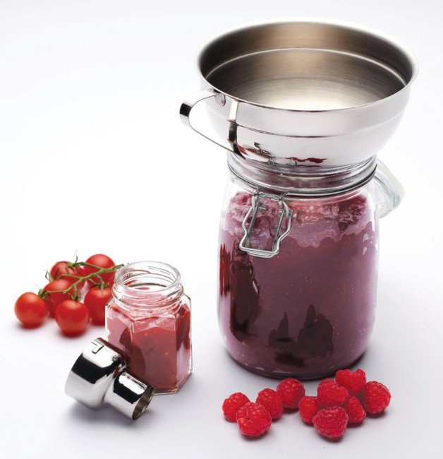 Регулируема фуния от неръждаема стомана, 14 см – произведена от Kitchen Craft