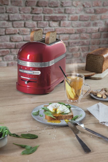 Тостер Artisan, 1250W, 2 отделения, Candy Apple - KitchenAid