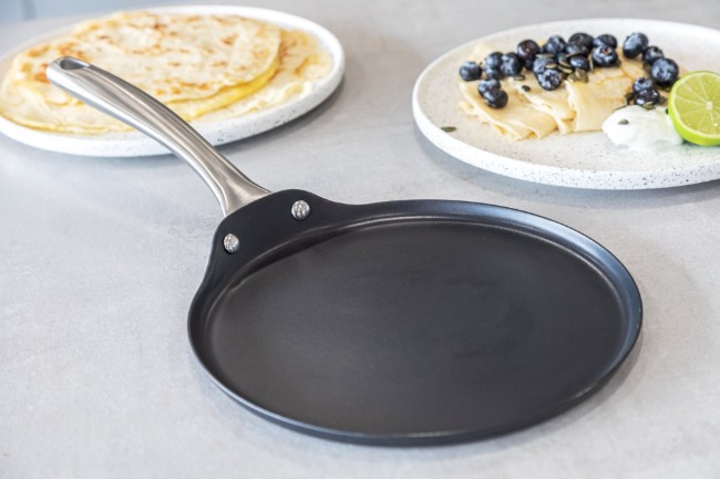 Тиган за палачинки, карбон-стомана, 24 см - от Kitchen Craft