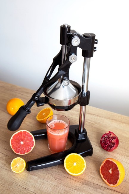 Ръчна сокоизстискучна за цитрусови плодове и нар, Черна - Zokura