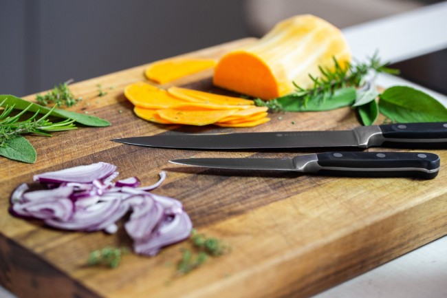 Комплект от 6 ножа, с дървен държач - MasterClass