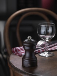 Мелачка за чушки "Bistro", 10 см, "Шоколад" - Peugeot