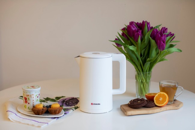 Електрическа кана 1,7 л, 2200 W, 5 предварително зададени температурни стойности - Zokura