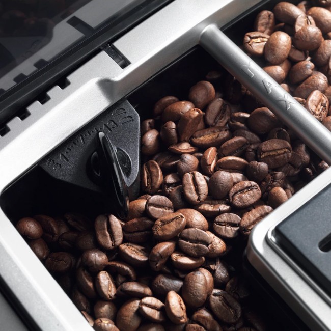Автоматична еспресо машина, 1450W, "Magnifica", черна - DeLonghi