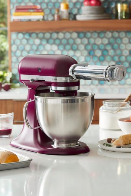 Миксер с 4.8L купа, Модел 195, Artisan, Beetroot - KitchenAid