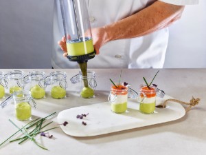 Комплект за сладки "Le Tube Pro" със шприц за сладкиши, 4 туби и 12 накрайника за сладкиши - de Buyer