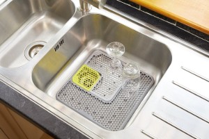 Поставка за сушене на съдове, 30 х 30 см, силикон - от Kitchen Craft