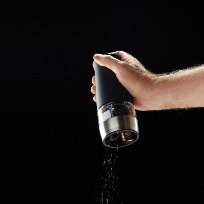 Електрическа мелница за сол и черен пипер - от MasterClass