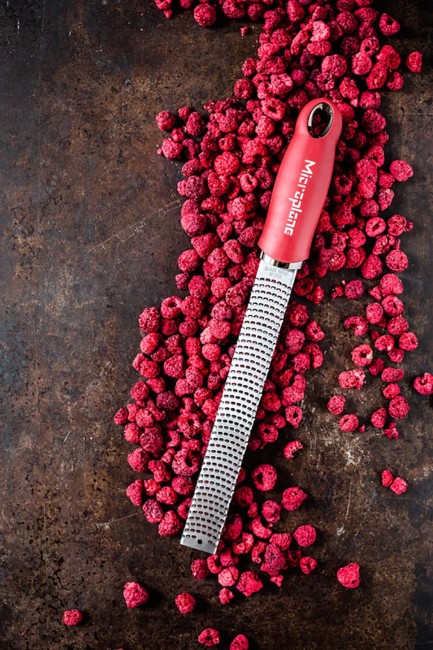 Ренде от хирургическа стомана, 30,5 х 3,3 см, "Pomegranate Red" - Microplane