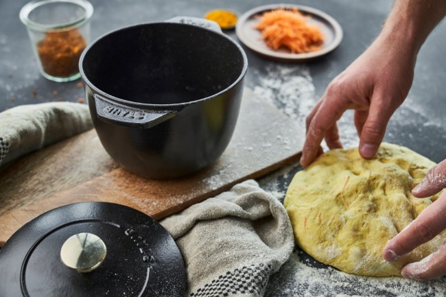 Тенджера за готвене на кокот за ориз 16 см/1,75 л, Black - Staub