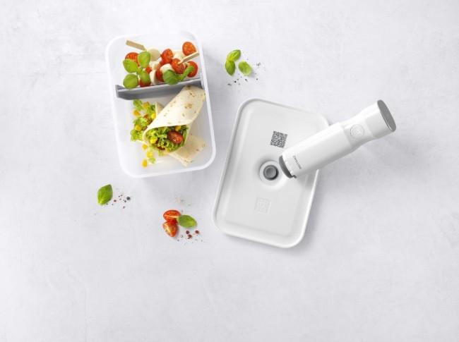 Кутия за обяд, пластмасова, 1.6L, "FRESH & SAVE", полупрозрачна - Zwilling