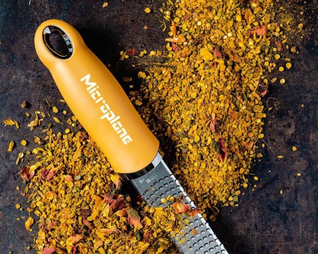 Ренде, хирургическа стомана, 32,5 x 3 см, Mustard Yellow - Microplane