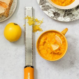 Ренде, хирургическа стомана, 32,5 x 3 см, Mustard Yellow - Microplane