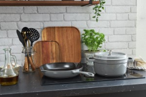 Чугунен тиган 26 см, Graphite Grey - Staub