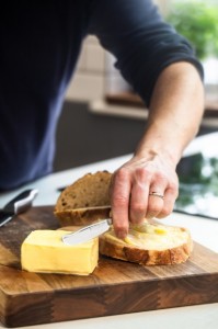 Нож за масло, 16 см, неръждаема стомана – произведен от Kitchen Craft
