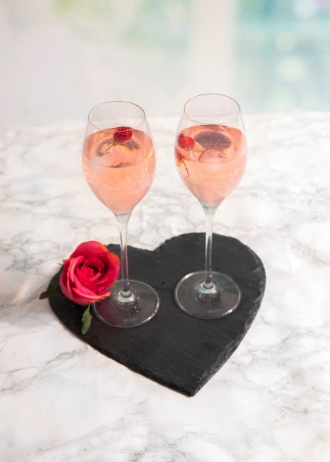 Чиния за сервиране на предястия, във формата на сърце, 25 см, шисти - от Artesa