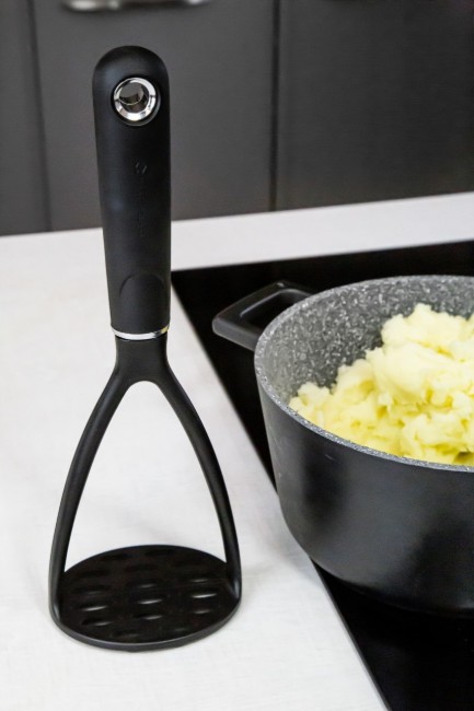 Съд за смачкване на картофи, пластмасов, 28 см - от Kitchen Craft