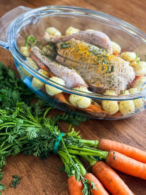 Овален съд с капак, изработен от термоустойчиво стъкло, "Slow Cook", 4,4 л + 1,4 л - Pyrex