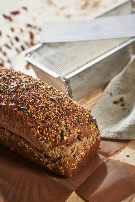 Перфорирана форма за сладкиши, неръждаема стомана, 26 x 10,3 см - de Buyer