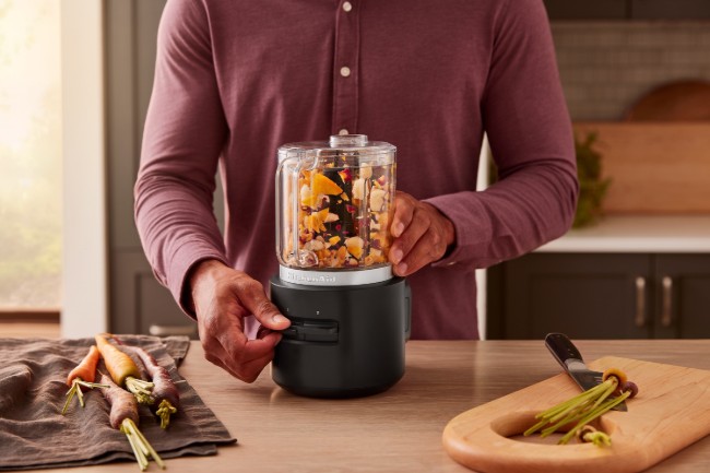 Чопър "Go" с акумулатор, безкабелен, 1.18L, матово черно - KitchenAid