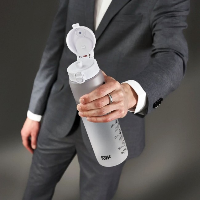 Бутилка за вода "Times To Drink", recyclon™, 1L, Ice - Ion8