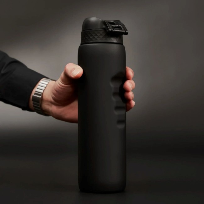 Бутилка за вода, recyclon™, 1 L, черна - Ion8