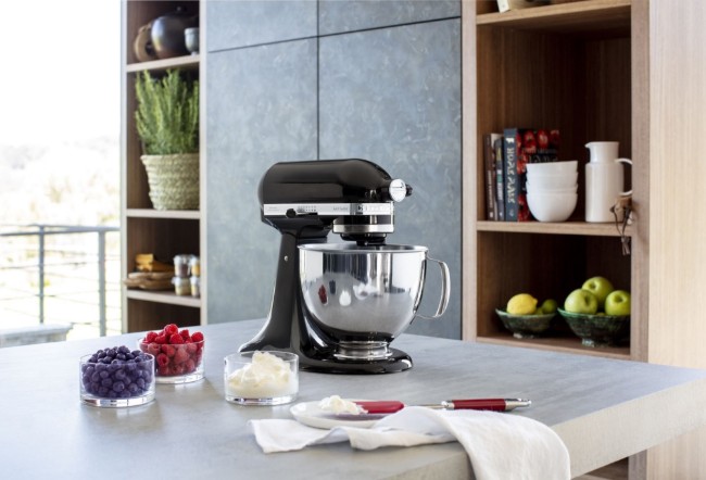 Планетарен миксер Artisan 4.8 л, Модел 125, Onyx Black - KitchenAid