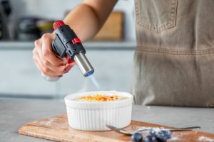 Червена горелка, 18 см, “MasterClass” - от Kitchen Craft