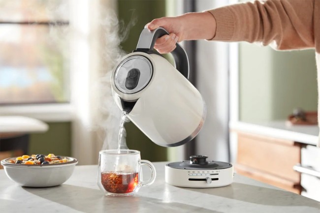 Електрическа кана с променлива температура, 1.7 л, Porcelain White - KitchenAid
