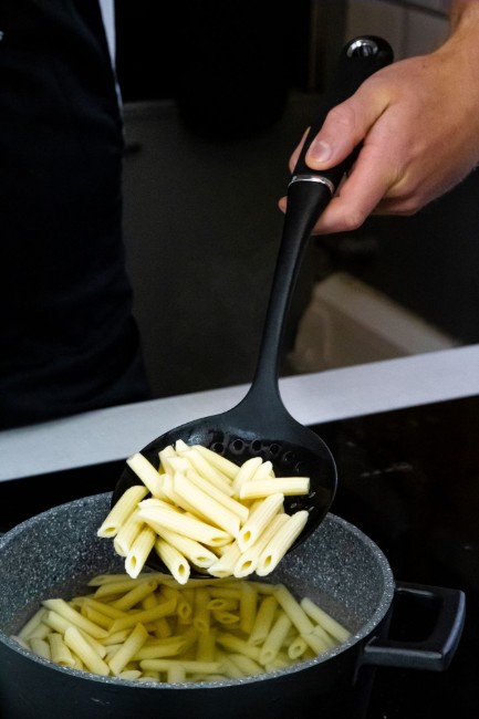 Прибор за отстраняване на пяна, изработен от найлон, 36 см - от MasterClass