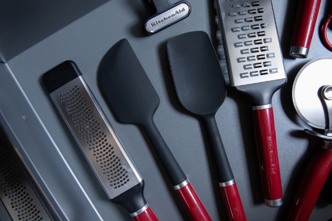 Гъвкава готварска шпатула, изработена от силикон, 30 см, Empire Red - KitchenAid