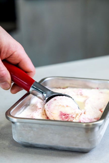 Лъжица за сладолед, неръждаема стомана, Empire Red - марка KitchenAid