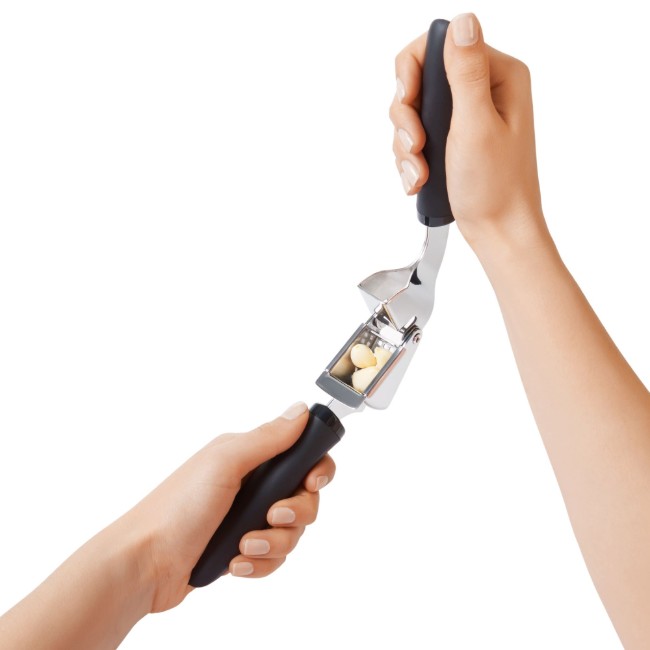 Преса за чесън, неръждаема стомана, "SoftWorks" - OXO