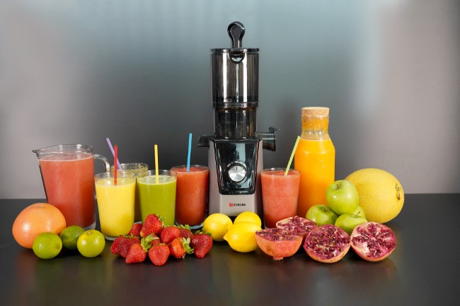Електрическа бавна сокоизстисквачка със студено пресоване, 200W - Zokura
