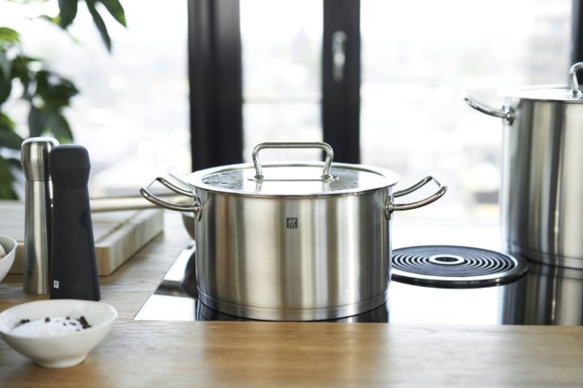 Тенджера от неръждаема стомана с капак, 24 см/6,2 л, "ZWILLING Pro" - Zwilling