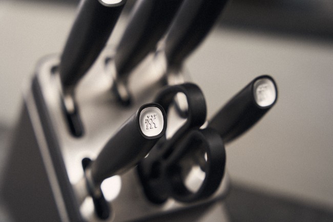 Комплект ножове от 7 части, с вграден модул за заточване, "All Star", ясен - Zwilling