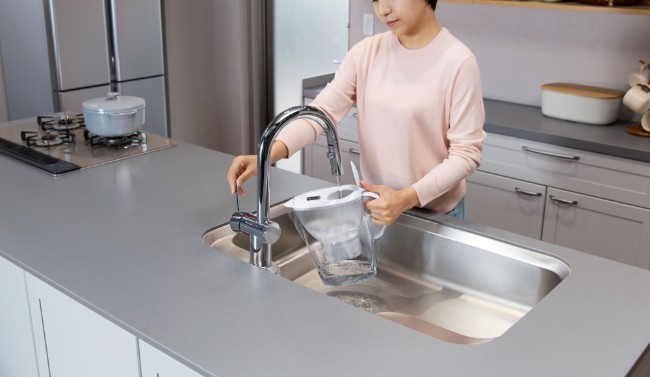 BRITA Marella 2.4L стартов пакет + 3 филтъра Maxtra PRO (бял)