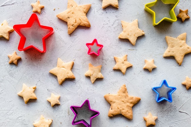 Комплект от 5 торти форми, форма на сърцето - Colourworks