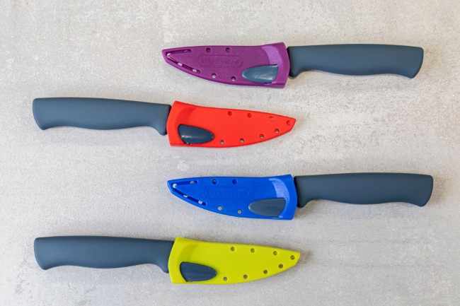 9,5 см нож за белене на плодове и зеленчуци, червен - от Colourworks