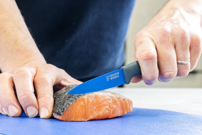 Нож за белене на зеленчуци, 9,5 см, Син - от Colourworks