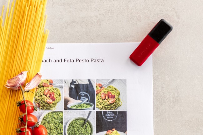 Комплект от 4 щипки за чанта, пластмаса, Empire Red - KitchenAid