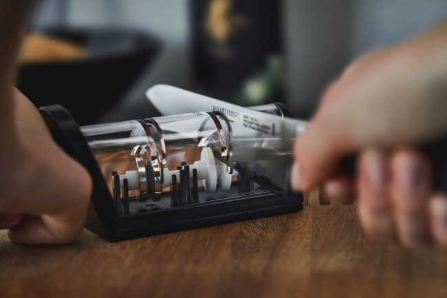 Уред за заточване на ножове - Miyabi