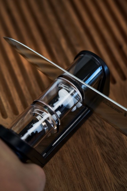 Уред за заточване на ножове - Miyabi