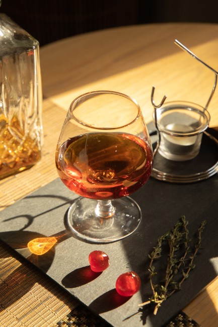 Поставка с чаша за коняк, 350 мл, изработена от стъкло - от BarCraft