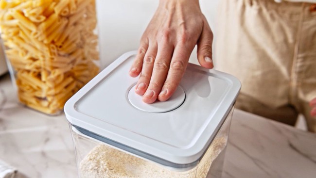 Контейнер за храна, квадратен, 16 x 16 x 24 см, 4.2 л - OXO