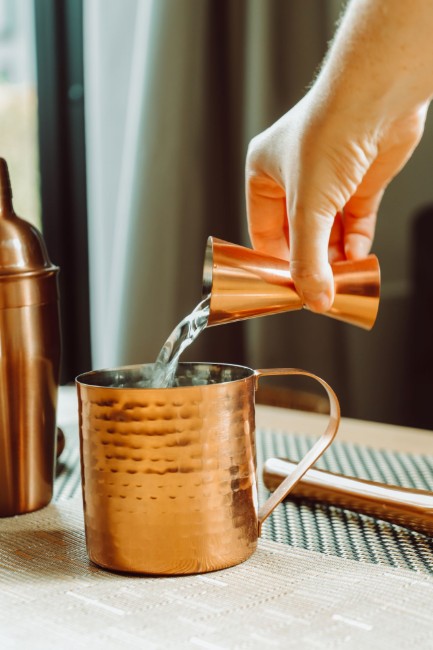 Двойна мерителна чаша за коктейл, 25/50 мл, неръждаема стомана, мед - BarCraft